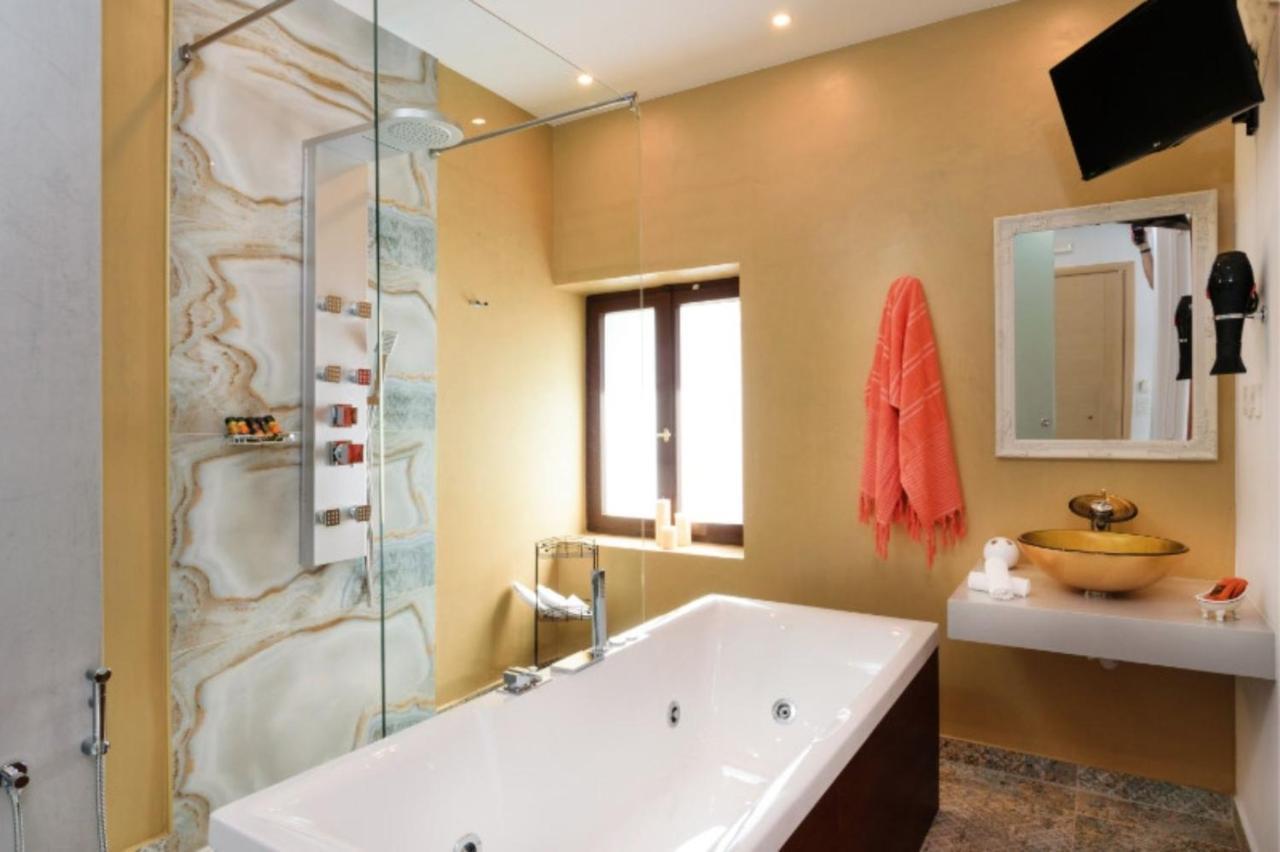 Diamond Luxury Suites Chania  Eksteriør billede